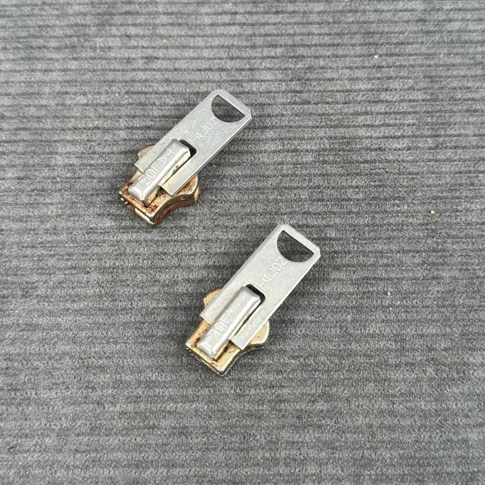 Vintage Talon 42 Zipper Sliders Set of 2‎ Silver Tone Metal Repair Parts 3944